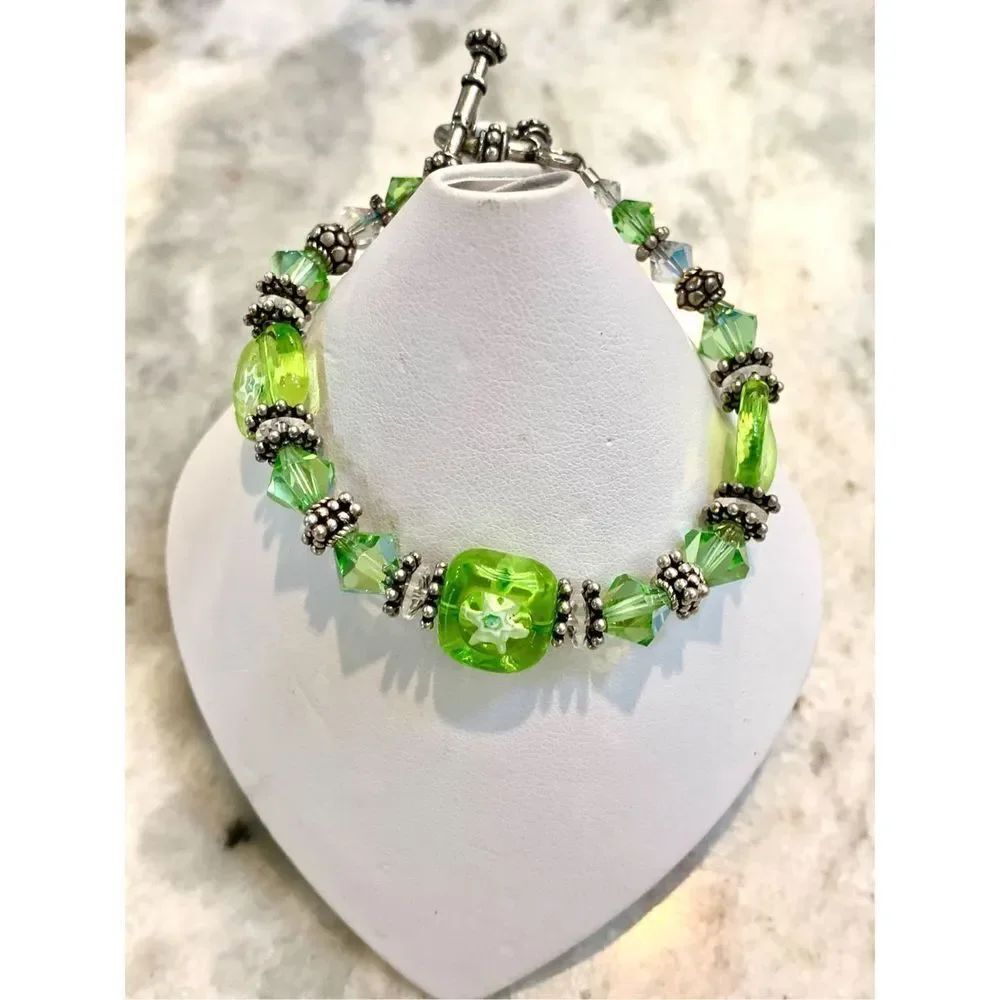 Peridot  Venetian Glass Austria Crystals Bracelet #handmade #vintage